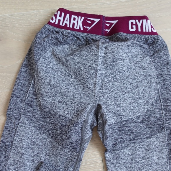Gymshark Flex Leggings in Burgundy in XSMALL - Picture 7 of 16